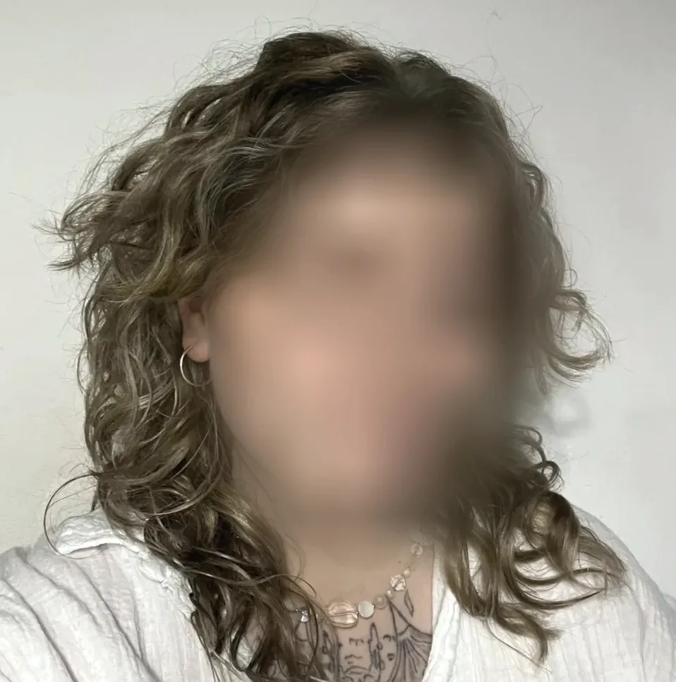Catriona, 20